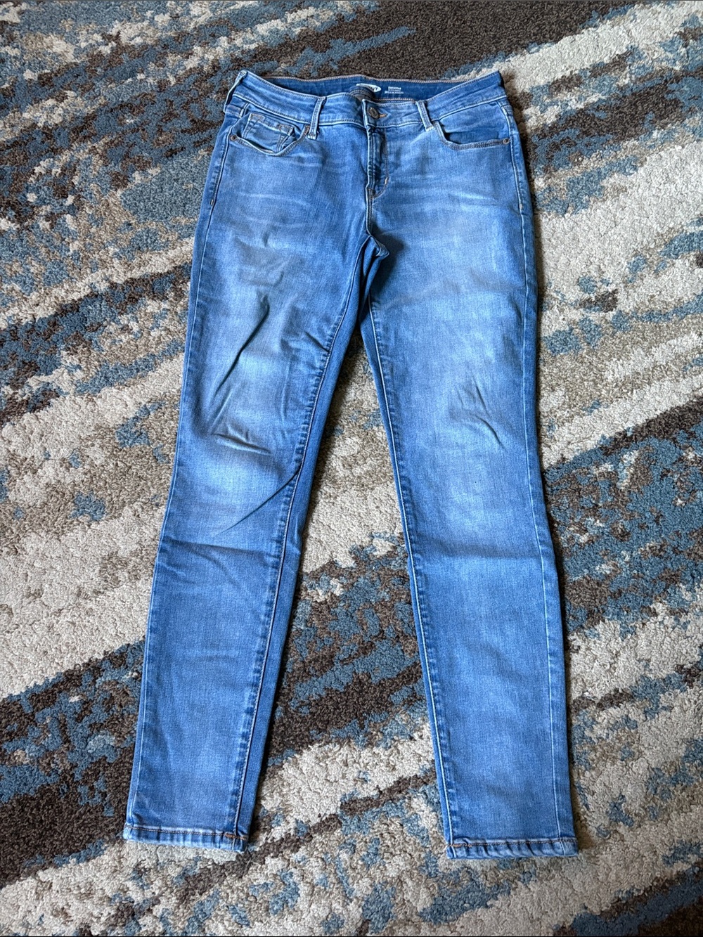 Old Navy Medium Blue Women's Rock Star Super Skinny Jeans